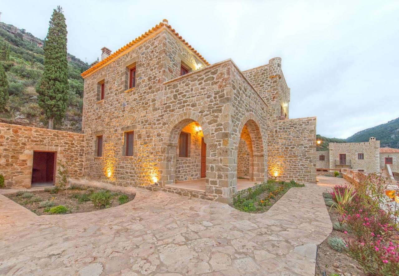 Brazzo Di Maina Otel Oítilon Dış mekan fotoğraf