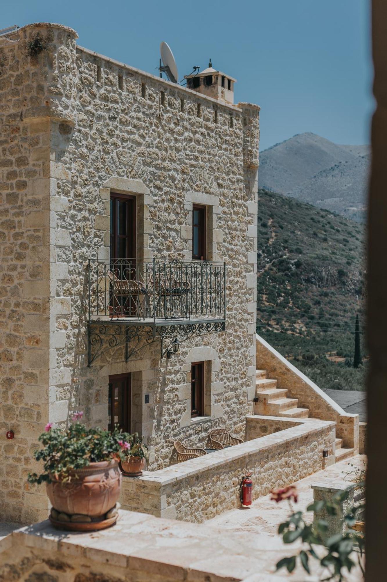 Brazzo Di Maina Otel Oítilon Dış mekan fotoğraf